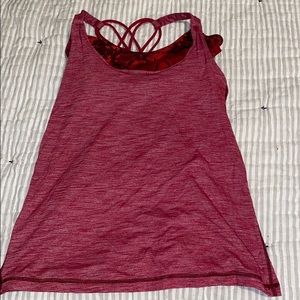Lululemon tank w/ sports bra